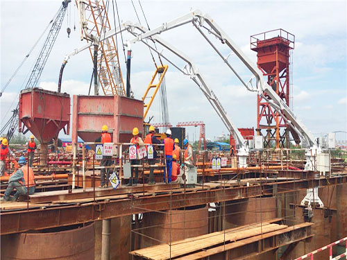 混凝土液壓布料機(jī)-高效施工，輕松實(shí)現(xiàn)